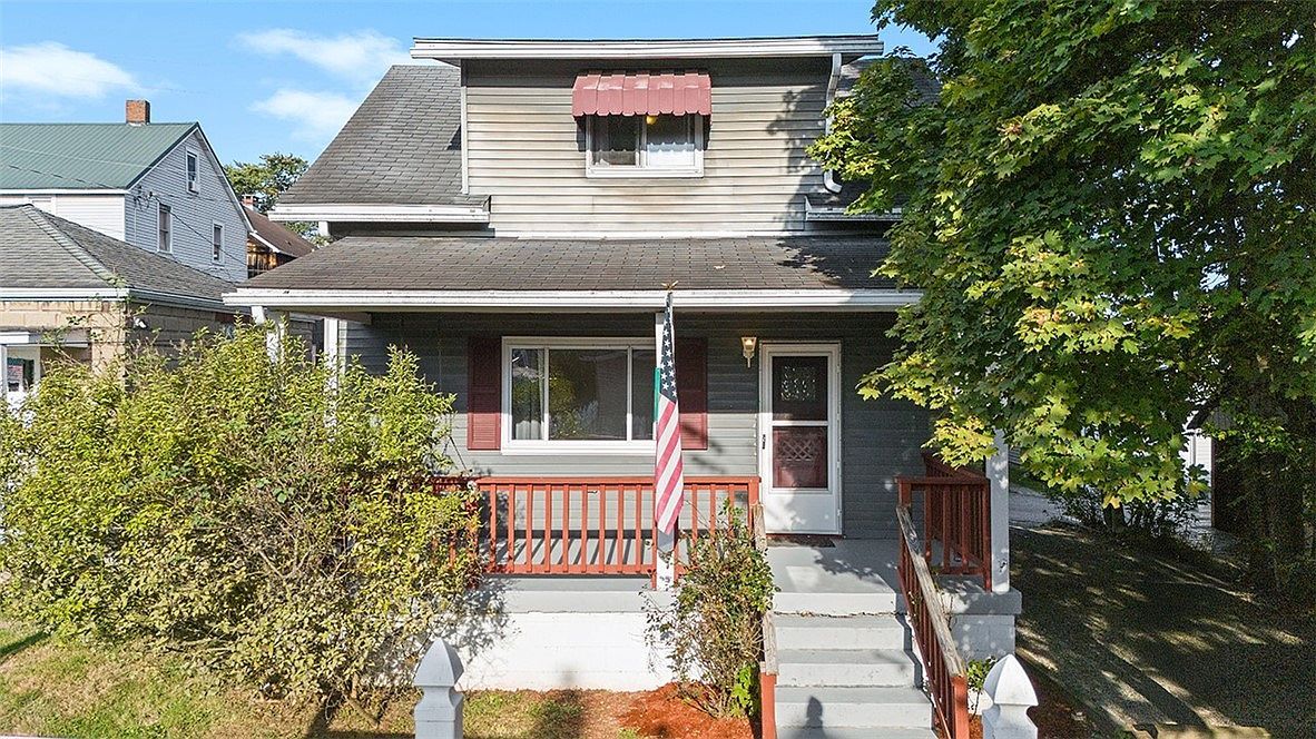 404 1/2 Franklin Ave Vandergrift, PA 15690 - Thumbnail 2