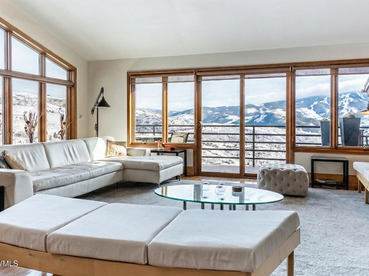 3016 Wildridge Rd SUITE 6 Avon, CO 81620 - Thumbnail 2