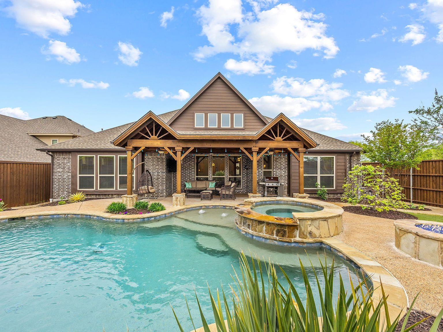 703 Hammond Dr Wylie, TX 75098  | Single Family