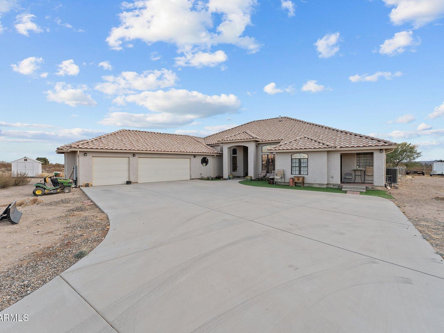 21315 W Vista Royale Dr Wickenburg, AZ 85390 - Thumbnail 2