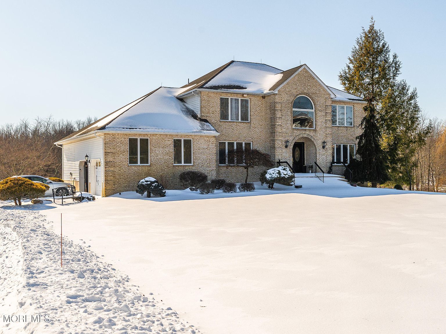 8 Tamar Ct Manalapan, NJ 07726 - Thumbnail 2