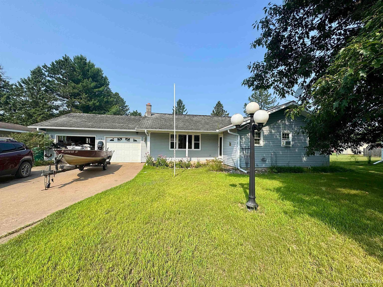 510 Logan St Crystal Falls, MI 49920 - Thumbnail 2