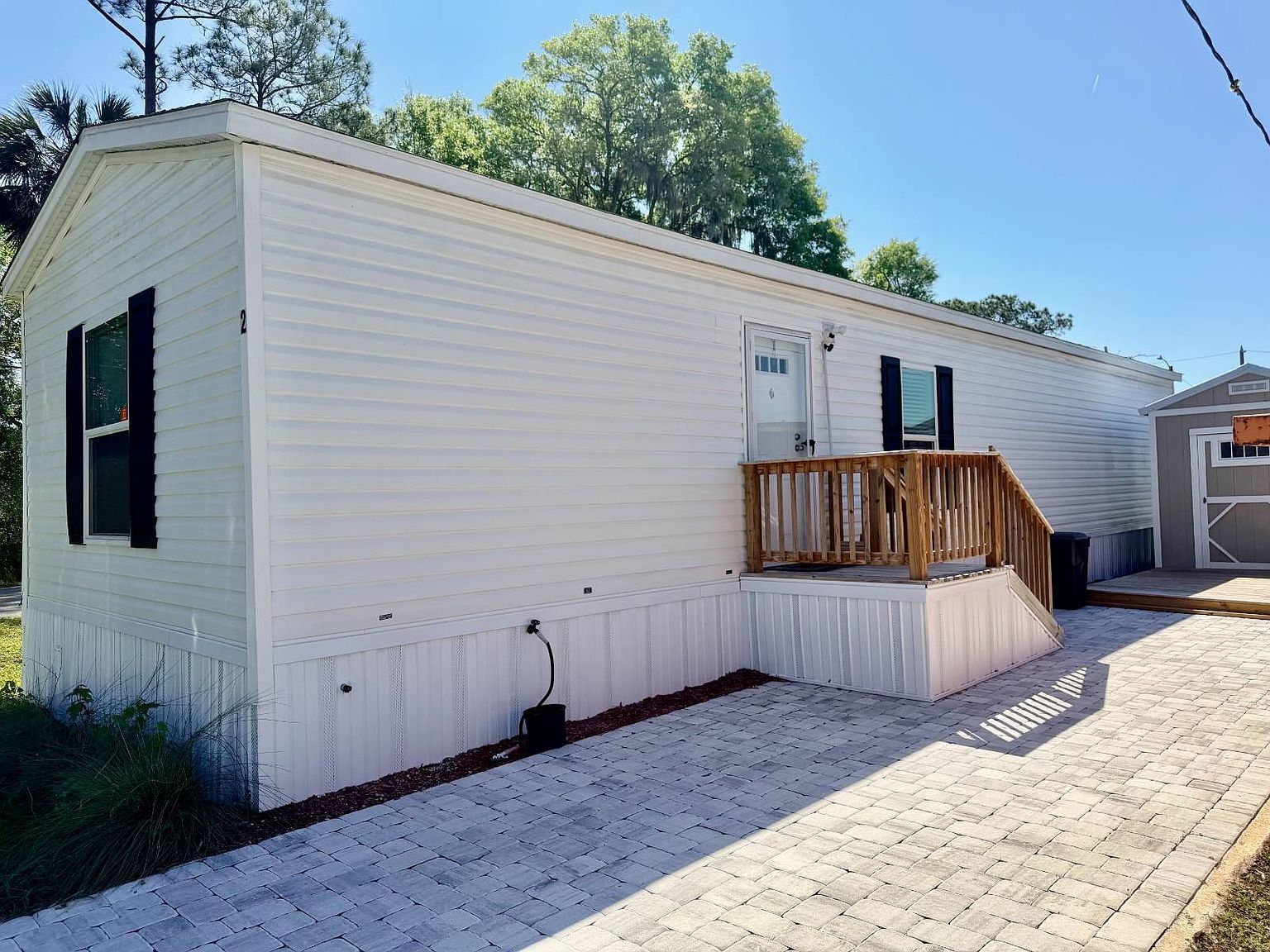 1250 Lakeview Dr #2 Deland, FL 32720  | New build