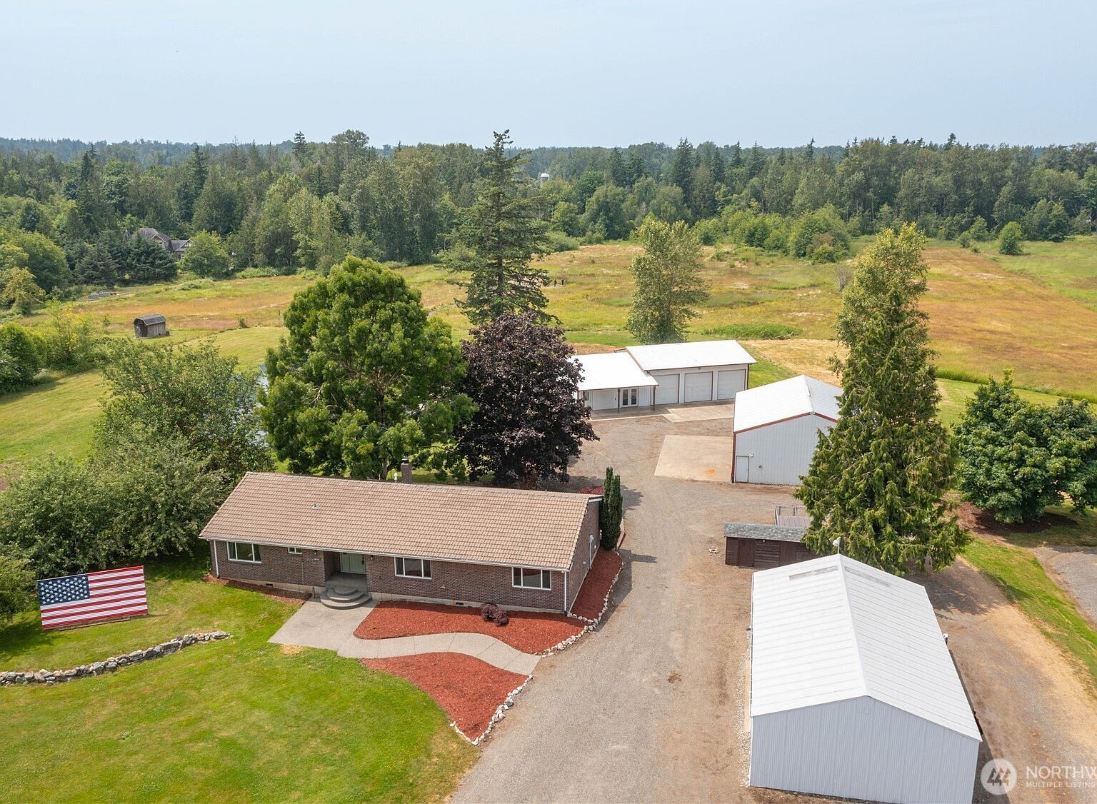 5539 Noon Rd Bellingham, WA 98226 - Thumbnail 2