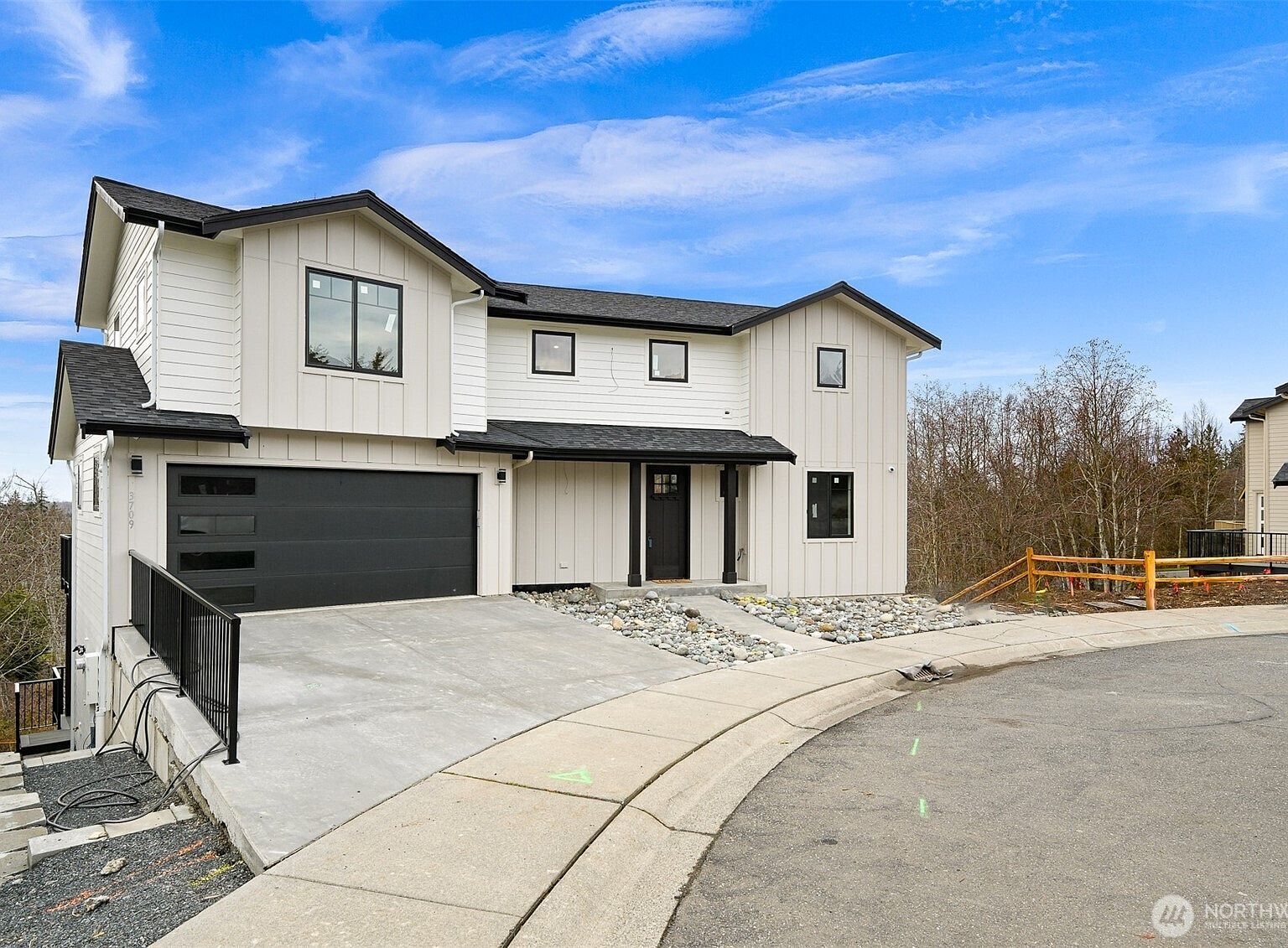 3709 Bristol St Bellingham, WA 98226 - Thumbnail 2