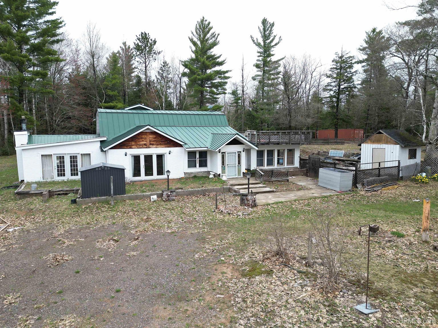 109 Brown Deer Rd Marquette, MI 49855  | Single Family