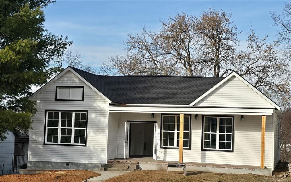 1817 Beattie St Saint Joseph, MO 64501 - Thumbnail 2