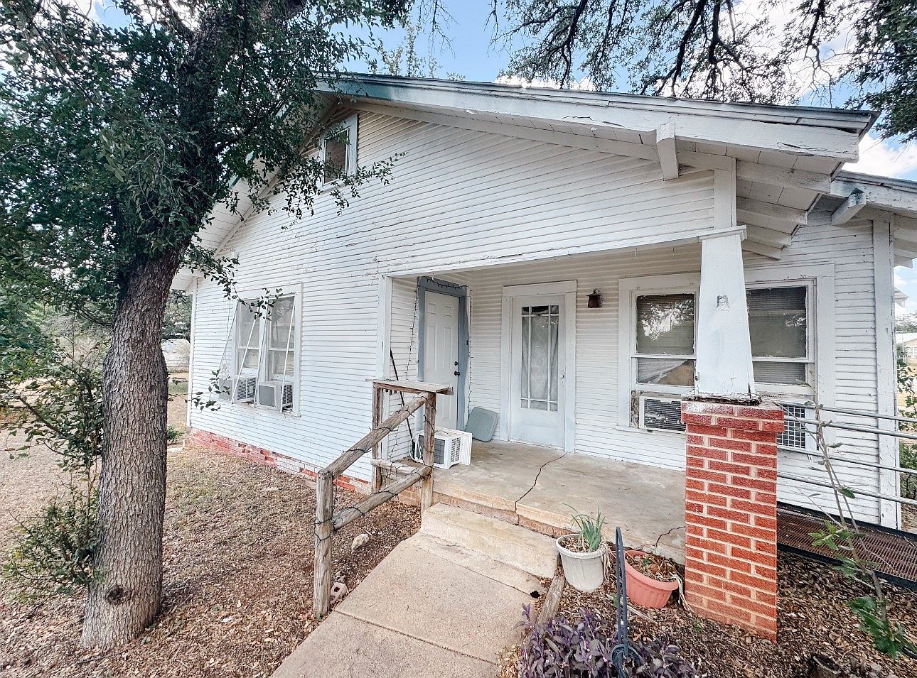 3410 Austin Ave Brownwood, TX 76801 - Thumbnail 2