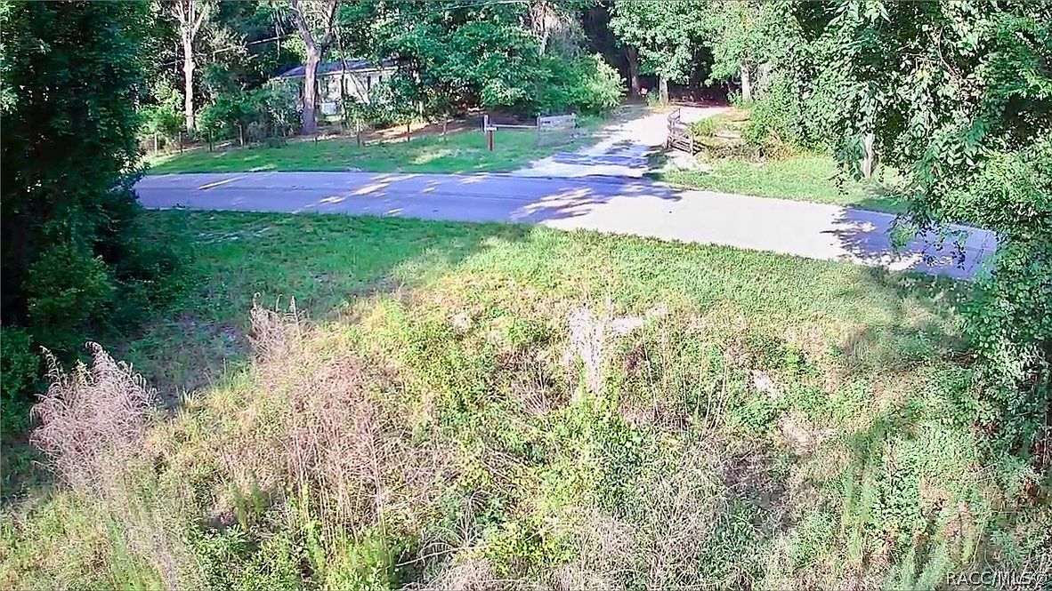 6518 S Withlapopka Dr Floral City, FL 34436 - Thumbnail 2