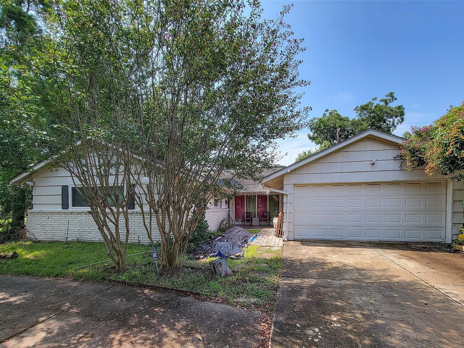 5325 Schumacher Ln Houston, TX 77056 - Thumbnail 2