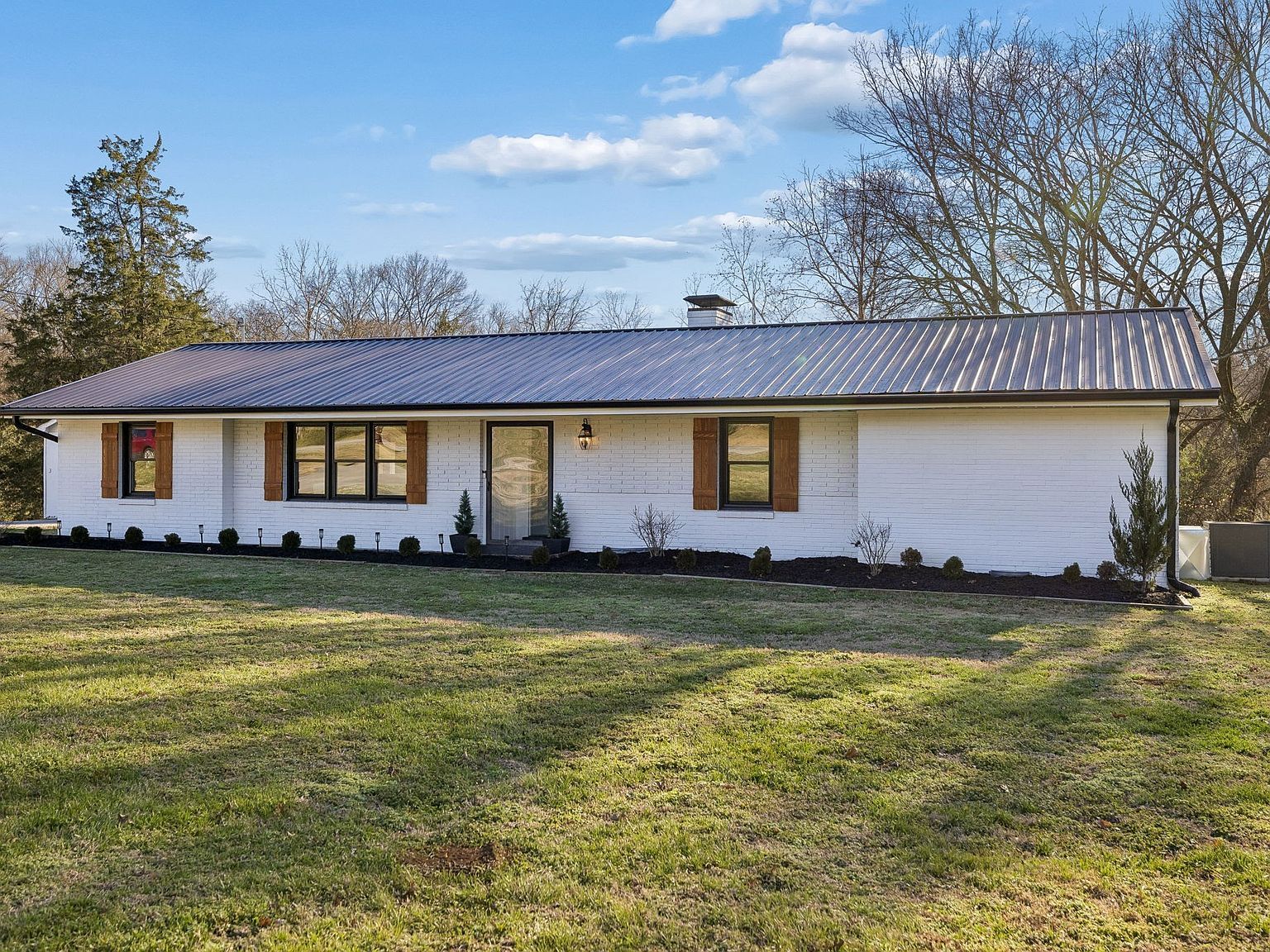 406 Bear Creek Pike Columbia, TN 38401 - Thumbnail 2