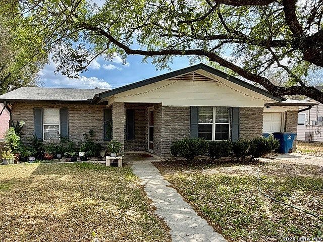 3231 Autumn Ln Kirby, TX 78219  | Single Family