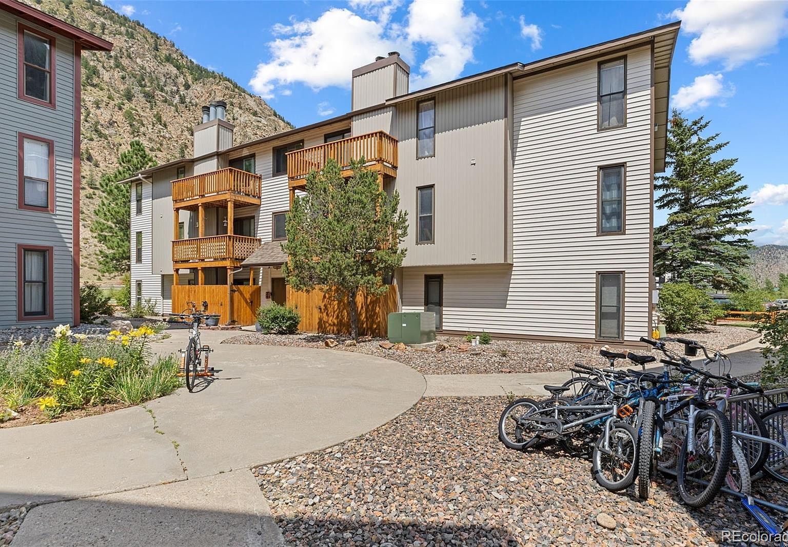 1890 Argentine St BUILDING D-D303 Georgetown, CO 80444 - Thumbnail 2