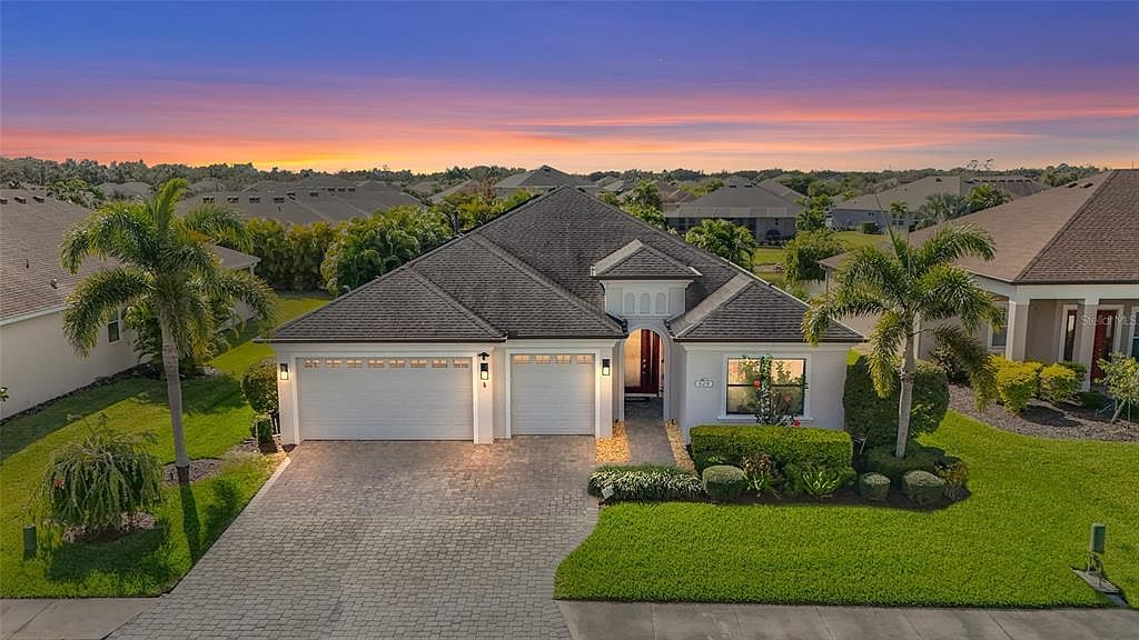 609 Rosemary Cir Bradenton, FL 34212 - Thumbnail 2