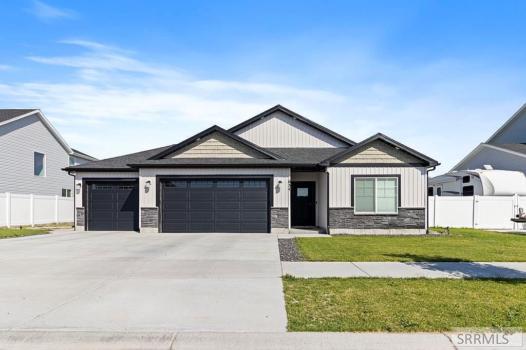 654 S 2100 W Rexburg, ID 83440 - Thumbnail 2