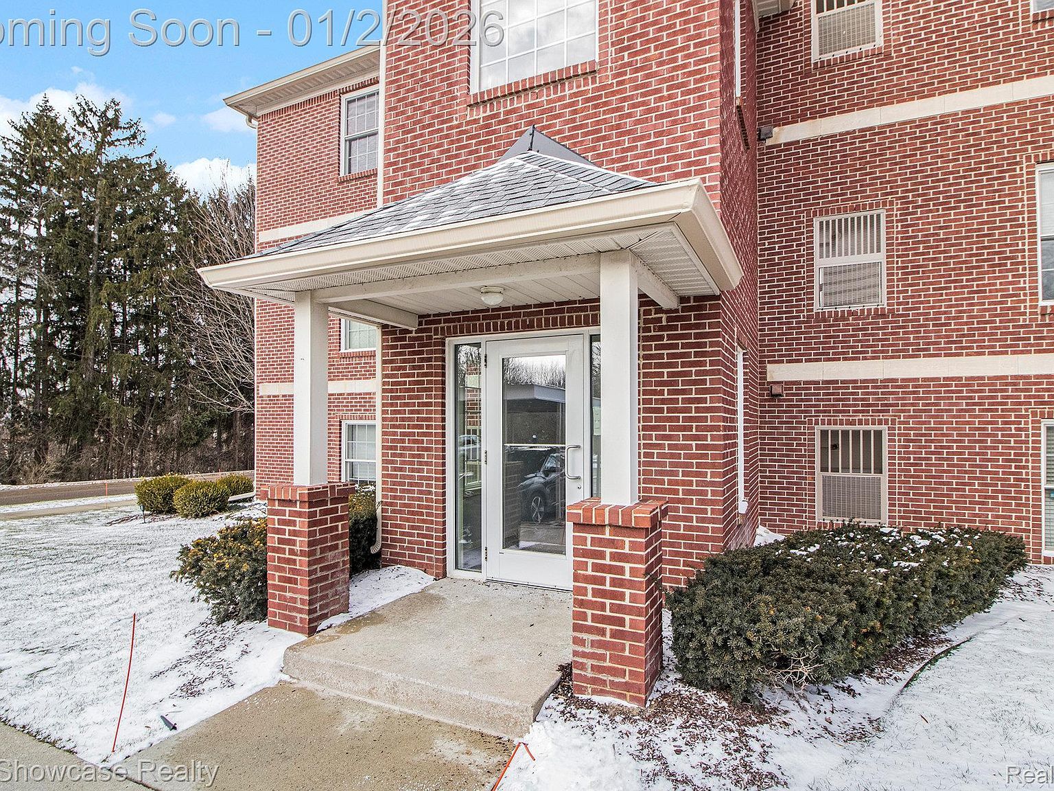 6600 Trillium Village Ln UNIT 17 Clarkston, MI 48346 - Thumbnail 2