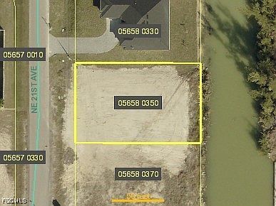 3441 NE 21st Ave Cape Coral, FL 33909  | Land/Lot