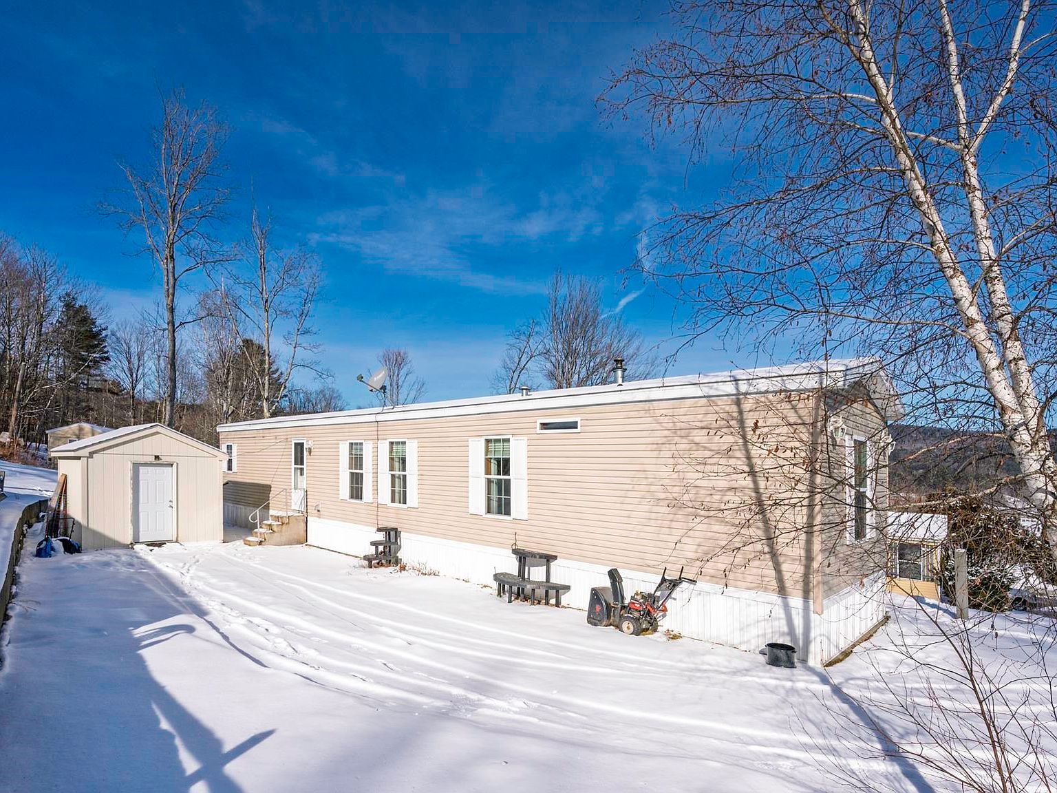 86 State Route 4a #18UP Lebanon, NH 03766 - Thumbnail 2