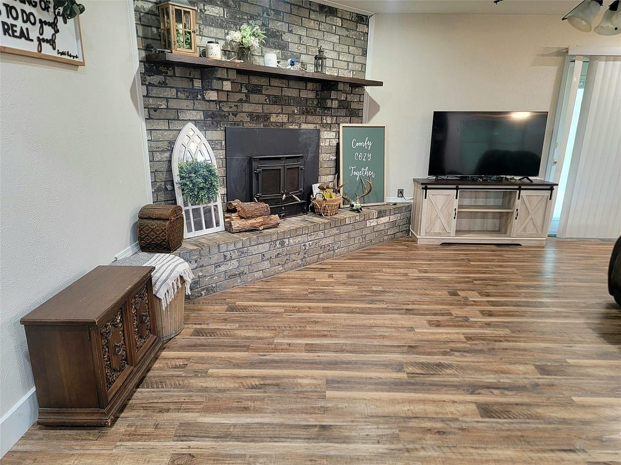 800 County Road 1030 Mt Pleasant, TX 75455 - Thumbnail 2