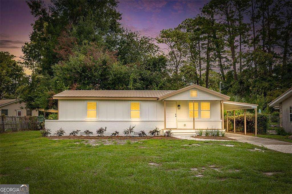 3314 N Cleburne St Brunswick, GA 31520  | Single Family