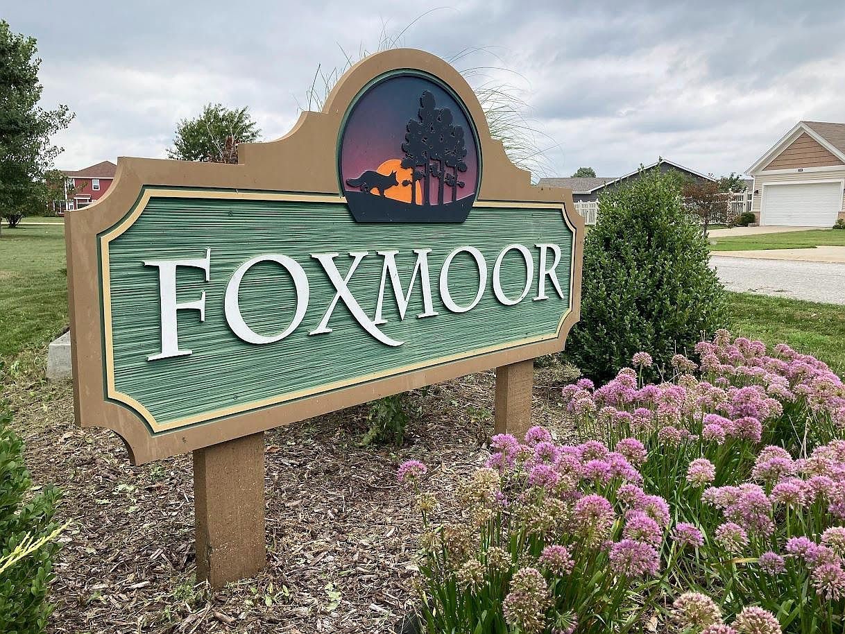 7680 Williams St Merrillville, IN 46410 - Thumbnail 2