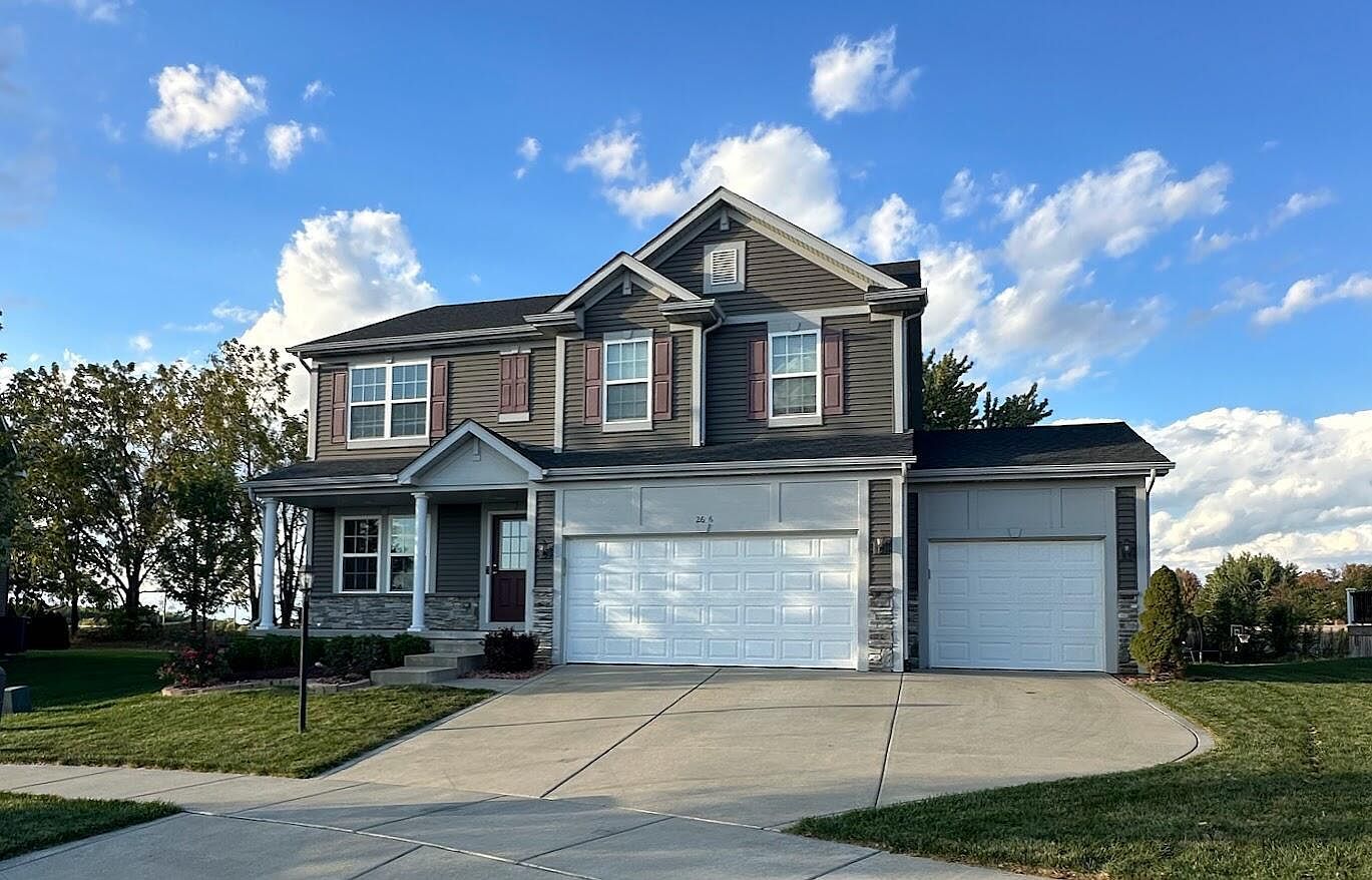 2656 Kerry Dr Valparaiso, IN 46385 - Thumbnail 2