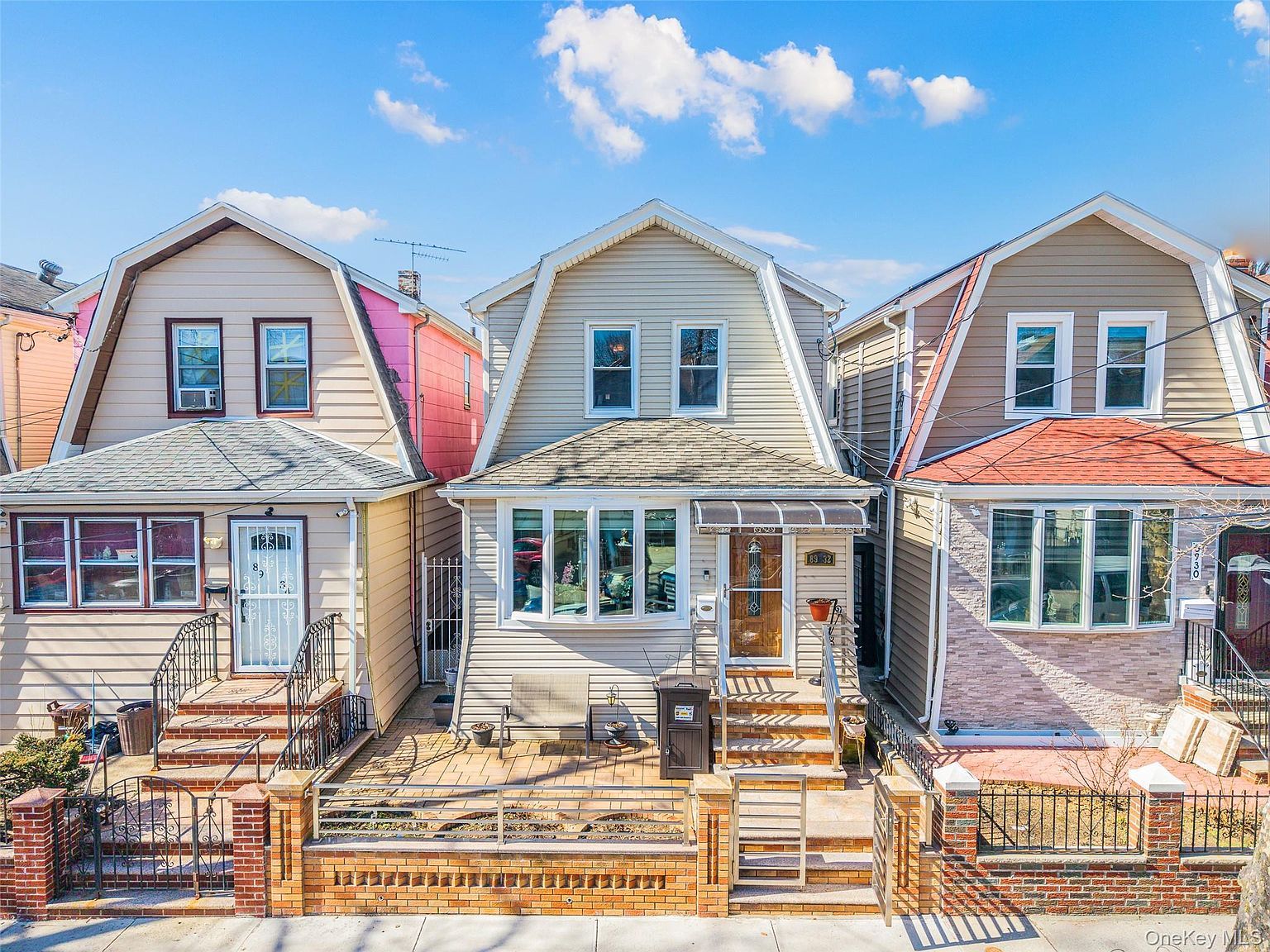 89-32 90th St Jamaica, NY 11421 - Thumbnail 2