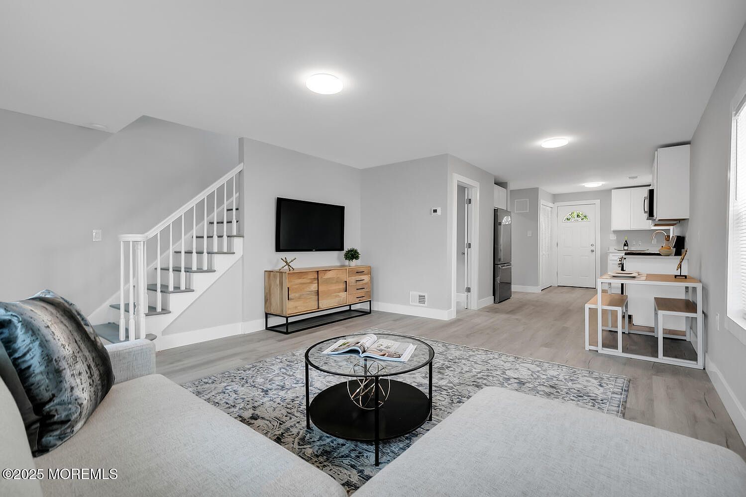 33 Grove Pl Keansburg, NJ 07734 - Thumbnail 2