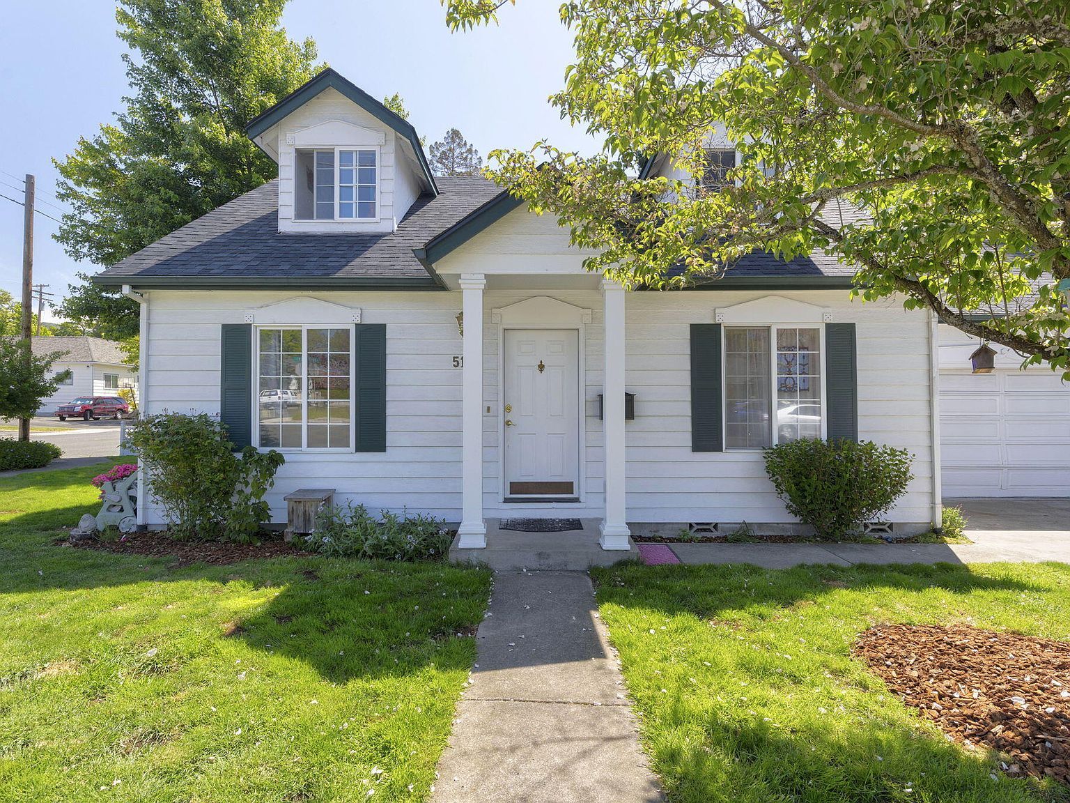 515 NW Dimmick St Grants Pass, OR 97526, 97526