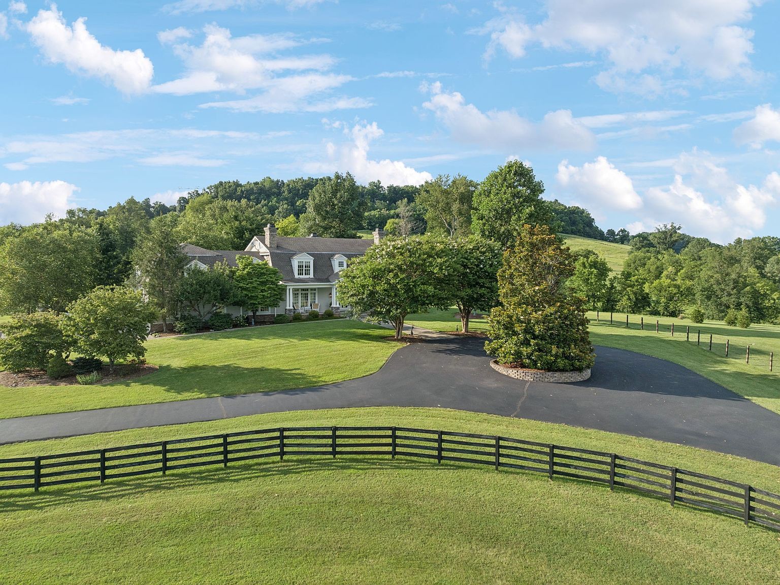 2022 Old Hillsboro Rd Franklin, TN 37064 - Thumbnail 2