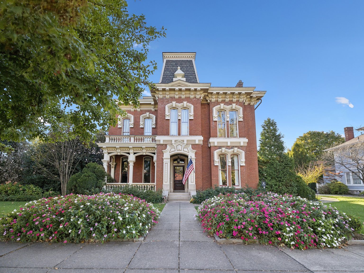 214 3rd Ave S Franklin, TN 37064 - Thumbnail 2