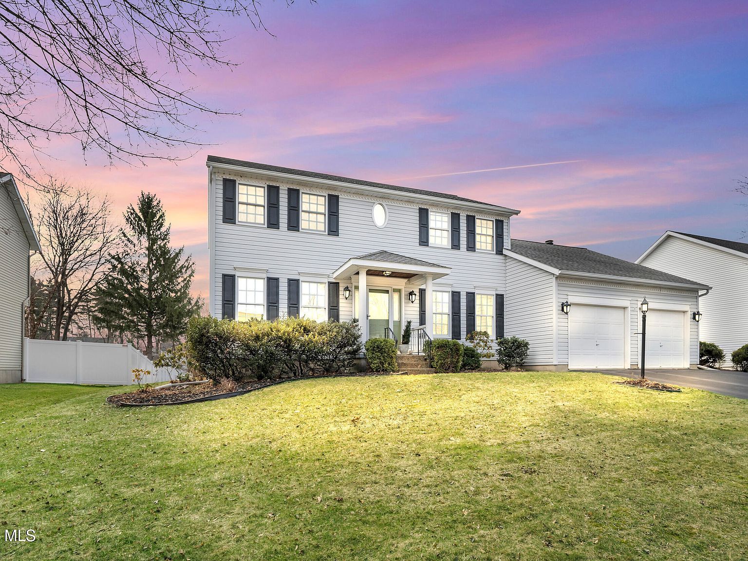 20 Valleywood Dr Niskayuna, NY 12309 - Thumbnail 2