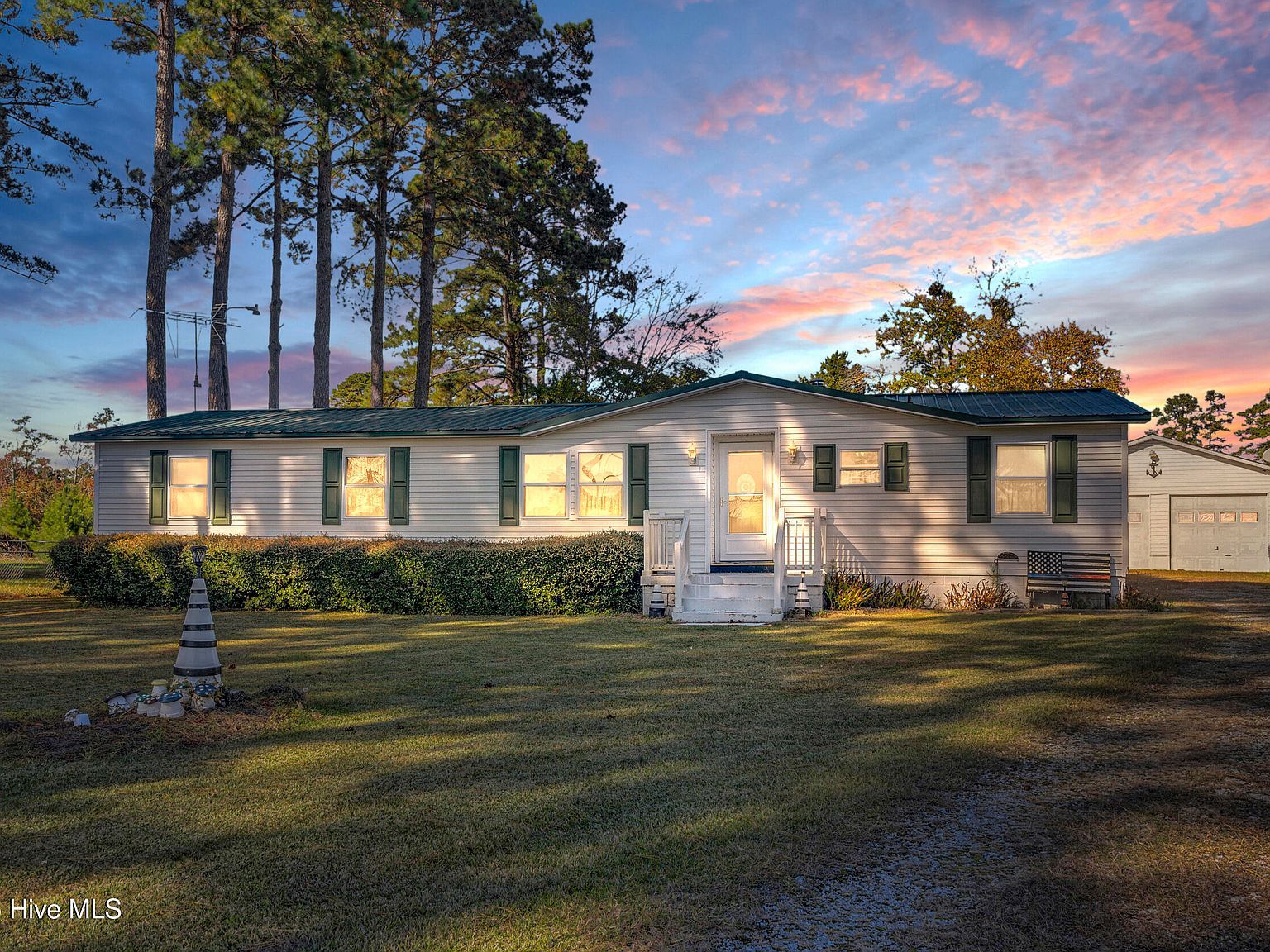 51 Robin Ln Oriental, NC 28571 - Thumbnail 2