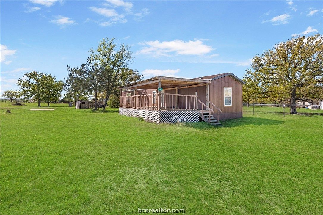 585 Fm 60 W Somerville, TX 77879  | New build