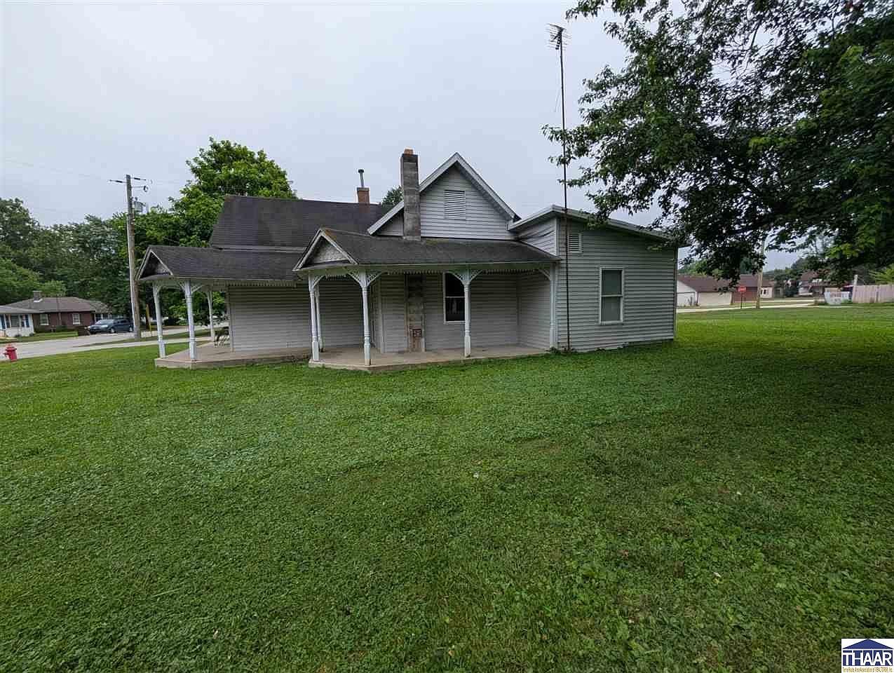 204 S Lafayette St Cloverdale, IN 46120 - Thumbnail 2