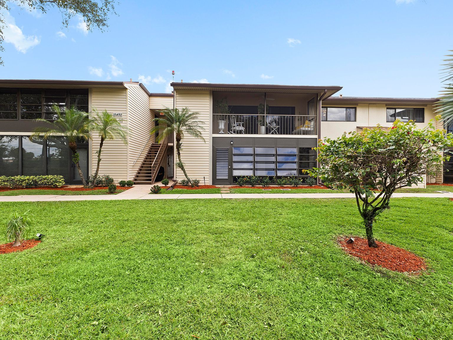 15492 Lakes Of Delray Blvd APT 203 Delray Beach, FL 33484 - Thumbnail 2