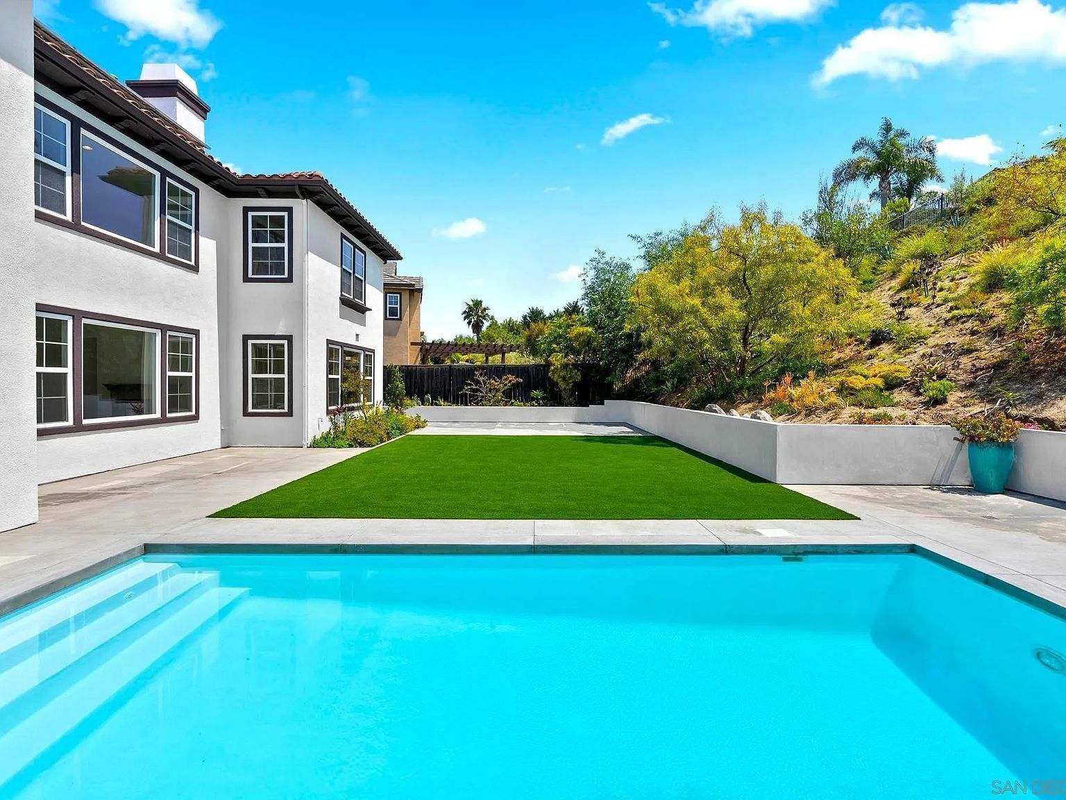 1120 Championship Rd Oceanside, CA 92057 - Thumbnail 2