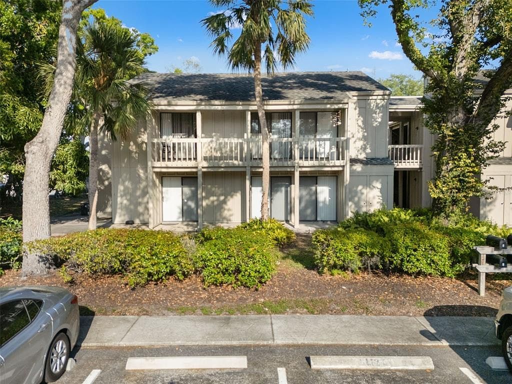 2232 Bahia Vista St APT A1 Sarasota, FL 34239  | Condominium