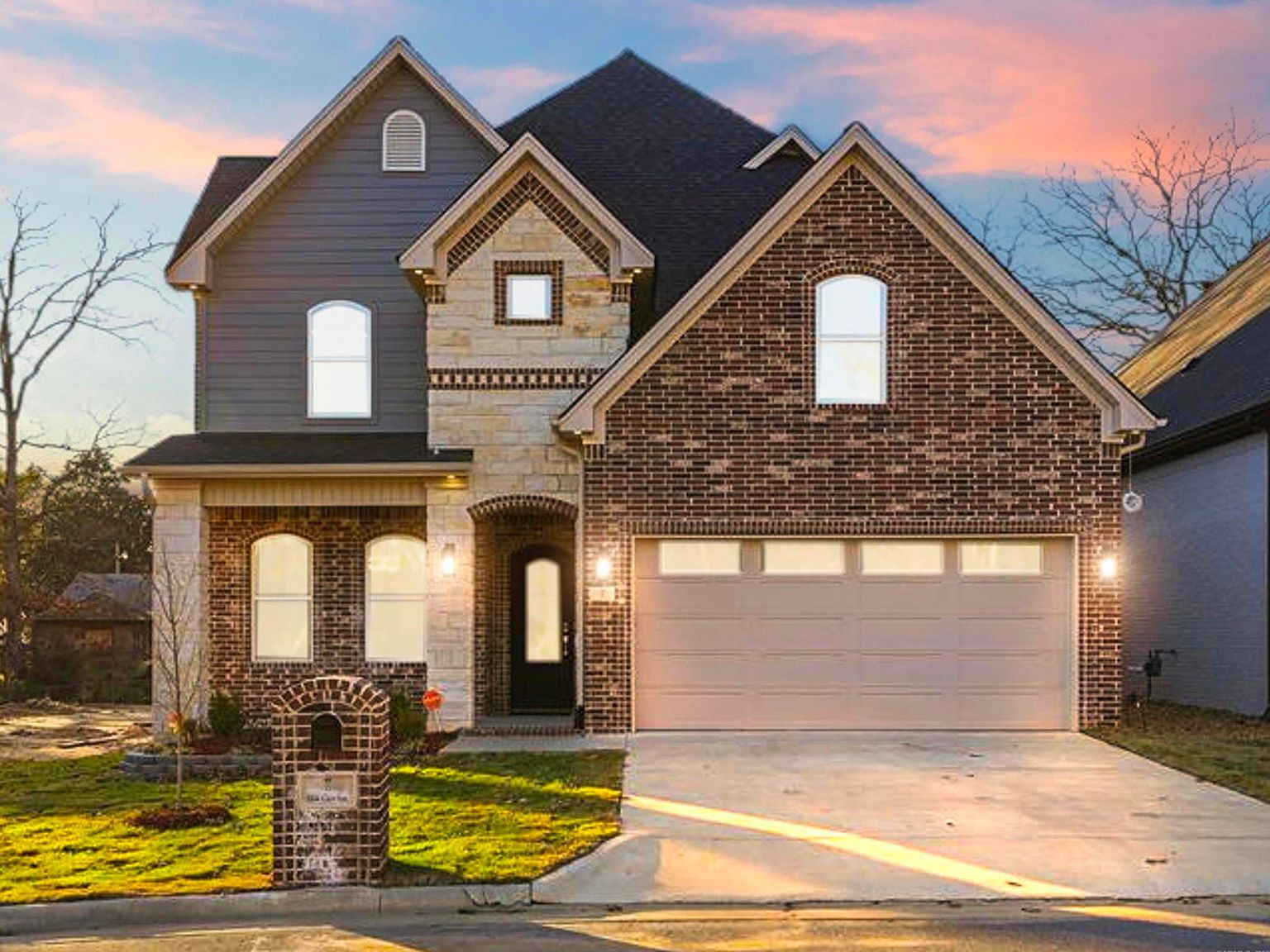 7 Oak Glen Ln Little Rock, AR 72227 - Thumbnail 2