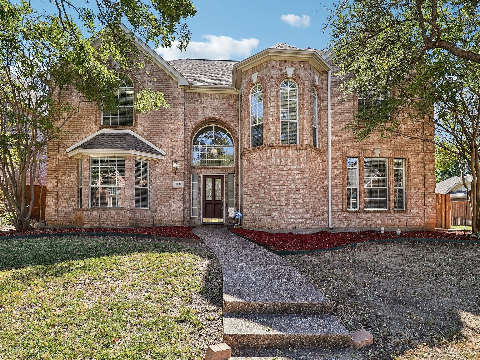 1429 Indian Spgs Carrollton, TX 75007 - Thumbnail 2