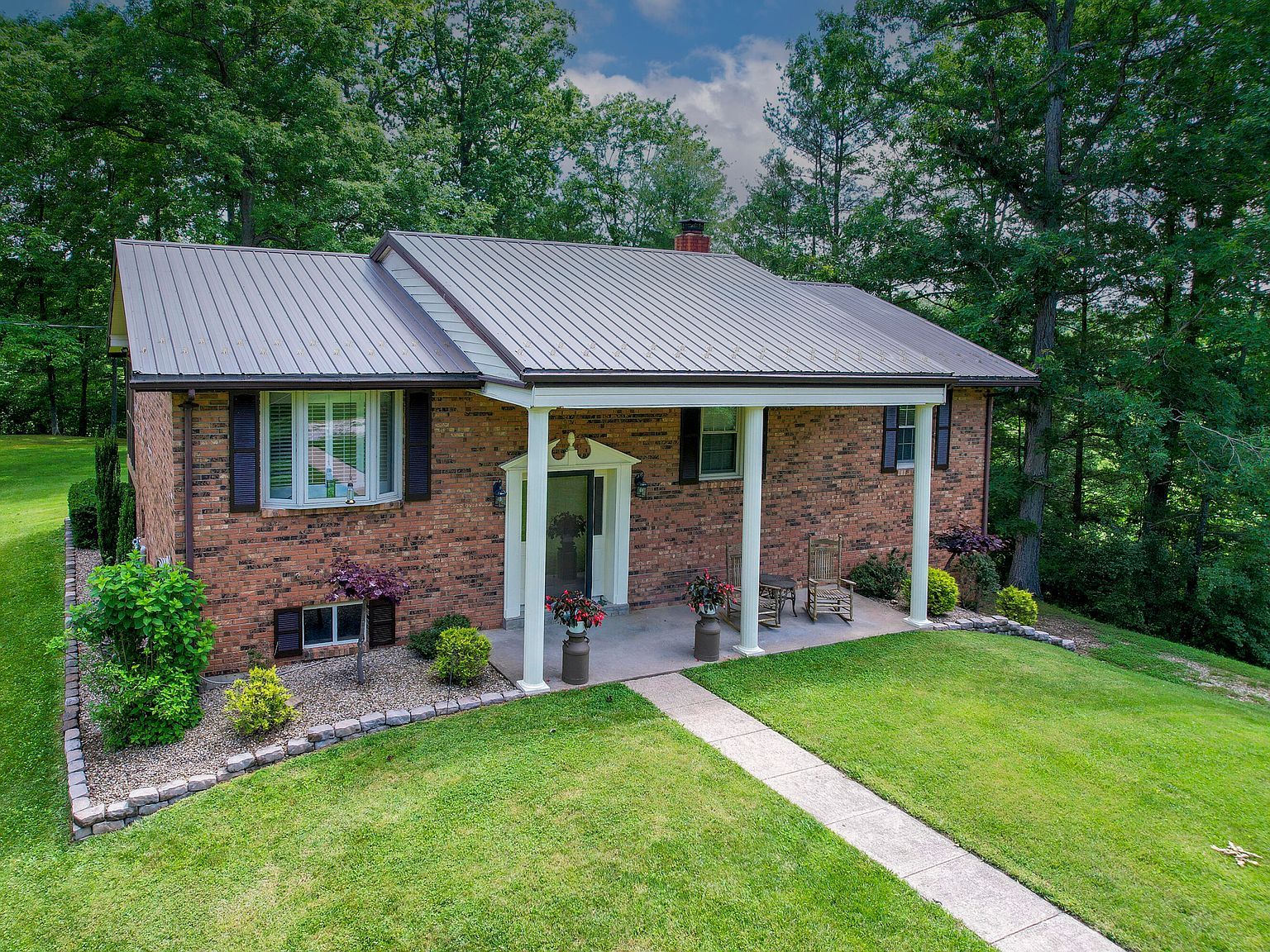 19 Melody Cir West Liberty, KY 41472 - Thumbnail 2