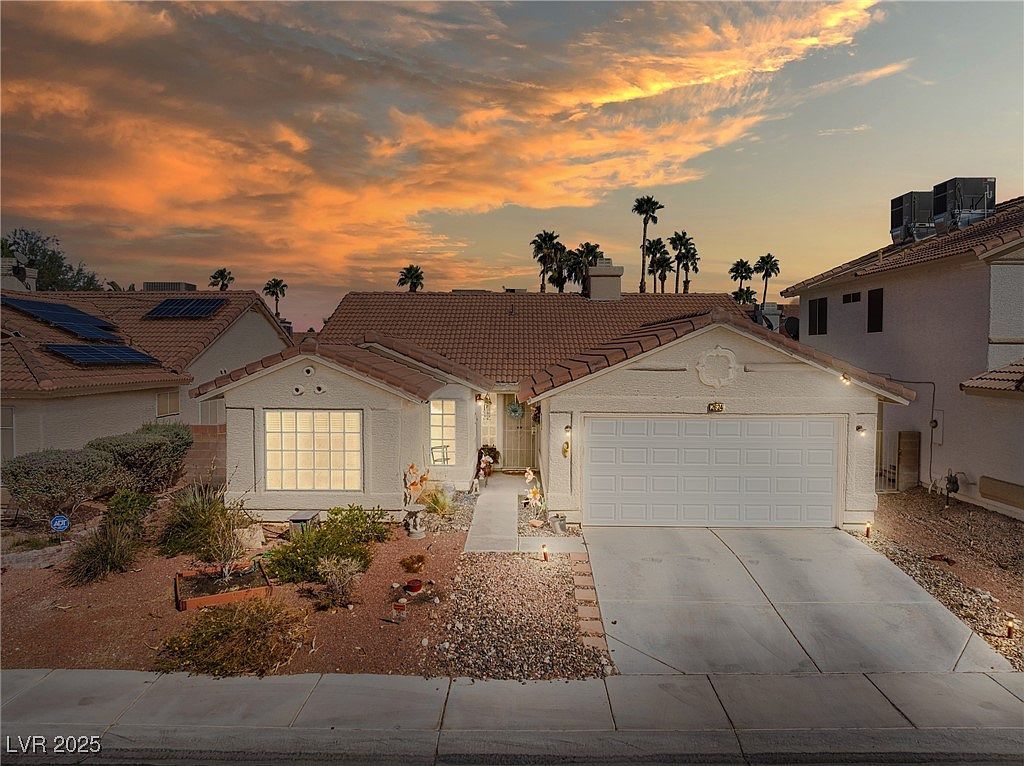 2624 Shakespeare Rd Las Vegas, NV 89108 - Thumbnail 2