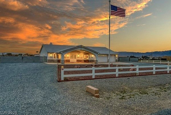 3221 Cactus St Pahrump, NV 89048 - Thumbnail 2