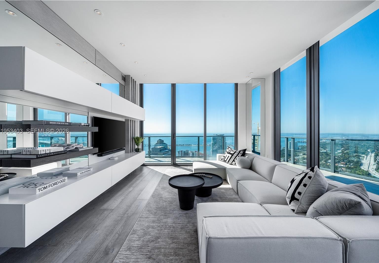 1300 S Miami Ave #Uph4 Miami, FL 33130 - Thumbnail 2