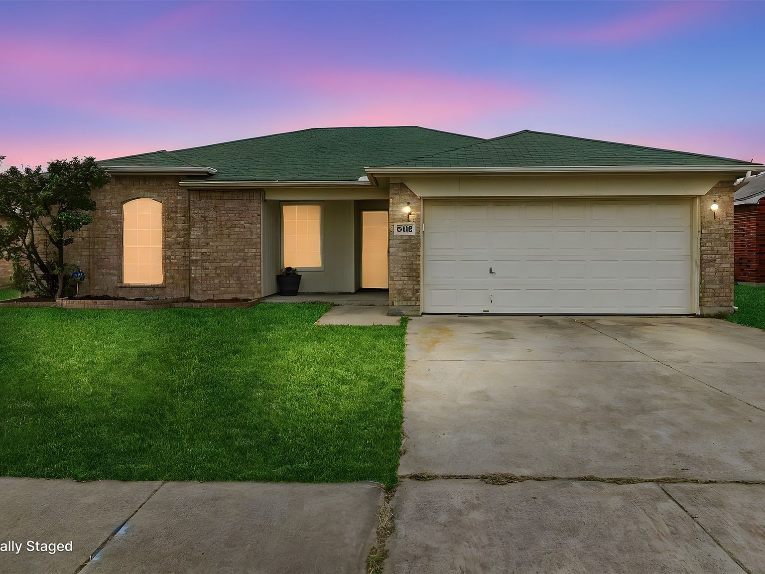 6418 Jennie Ln Arlington, TX 76002 - Thumbnail 2