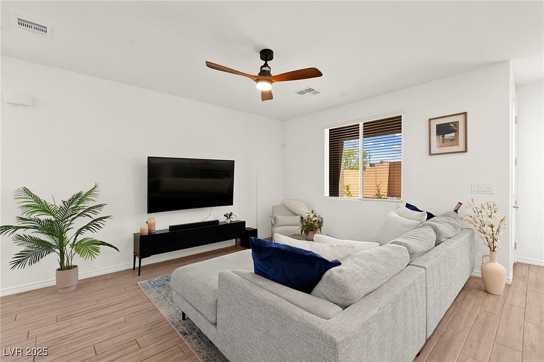 9743 Mojave Mountain St Las Vegas, NV 89166 - Thumbnail 2