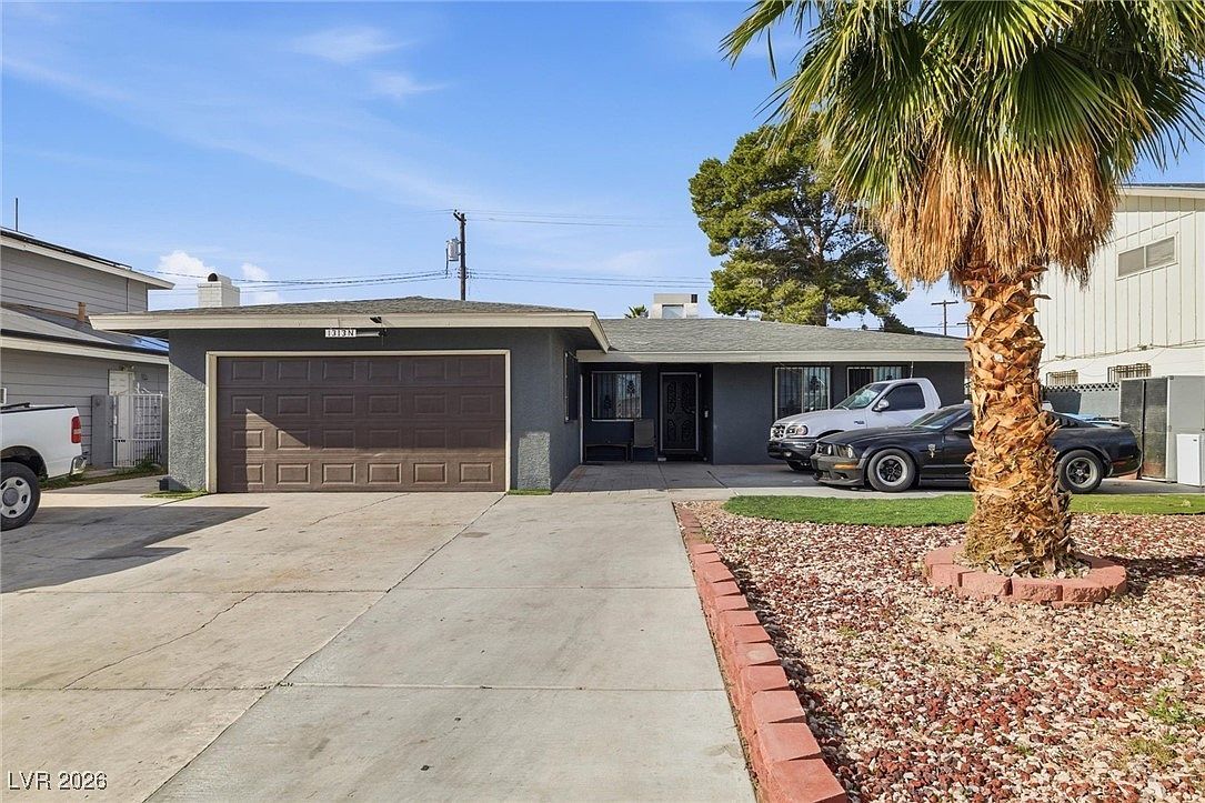 1313 N Mojave Rd Las Vegas, NV 89101 - Thumbnail 2
