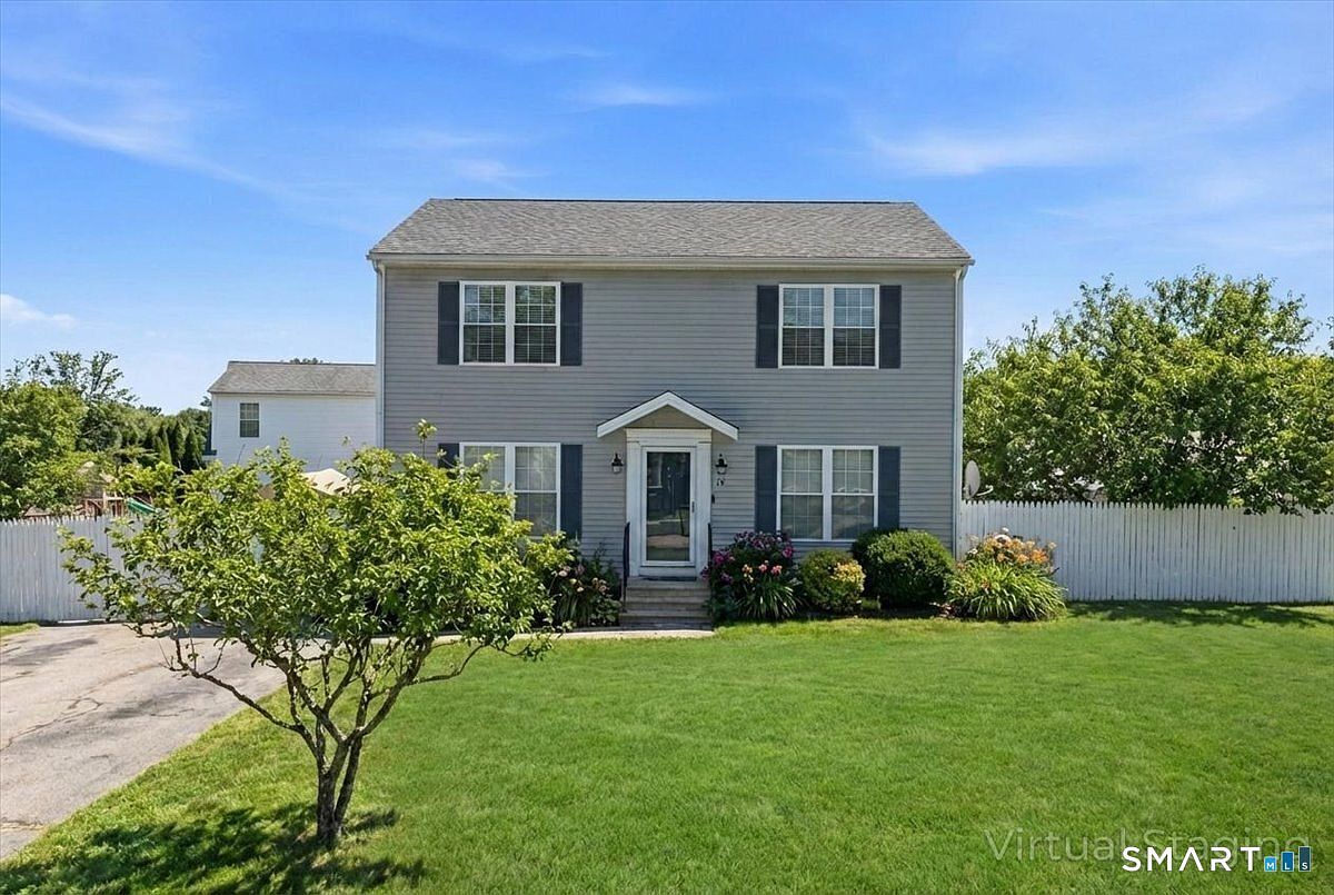 76 Alice Street Ext Norwich, CT 06360 - Thumbnail 2