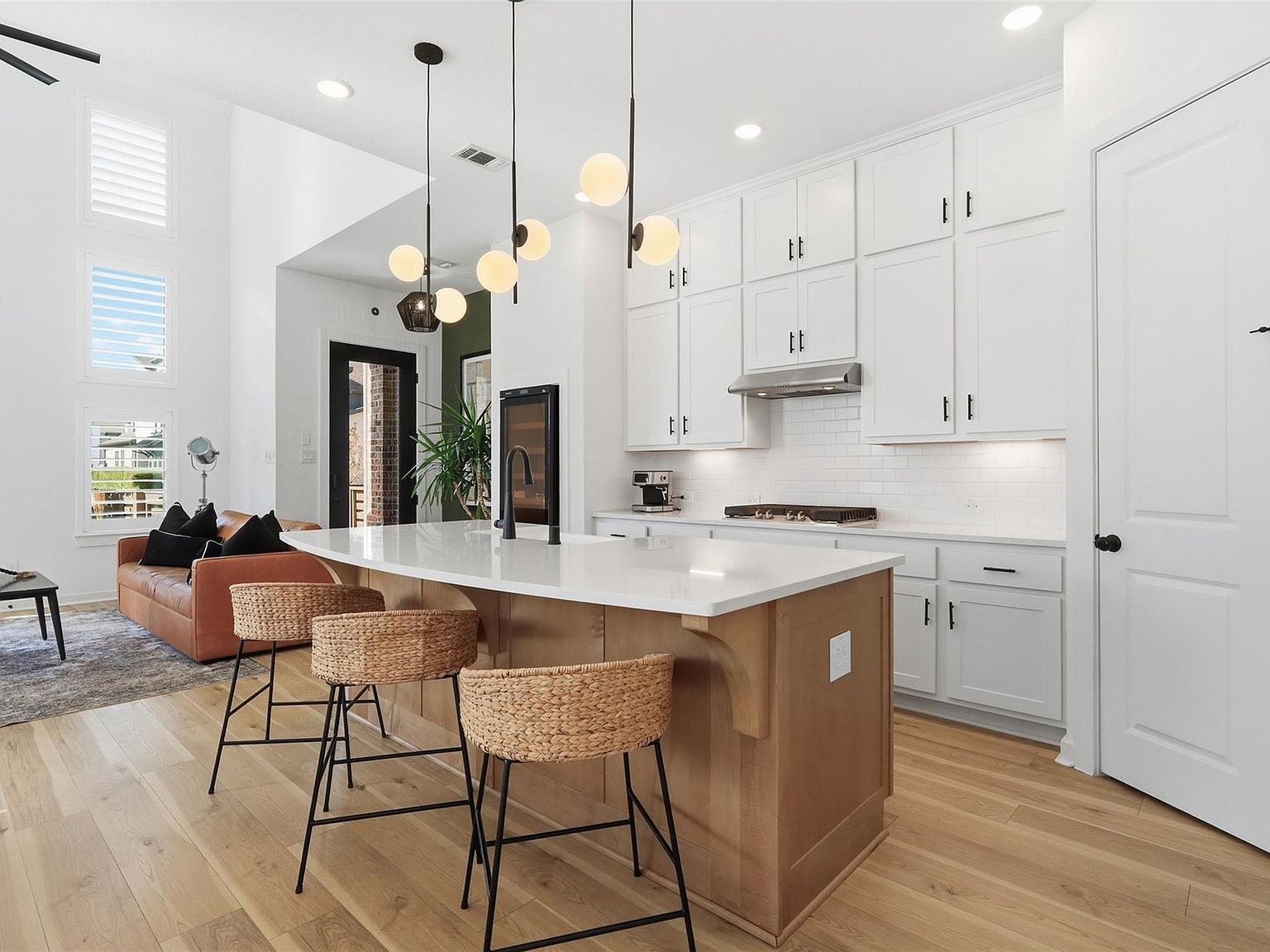 16630 Texas Hill Country Rd Cypress, TX 77433 - Thumbnail 2