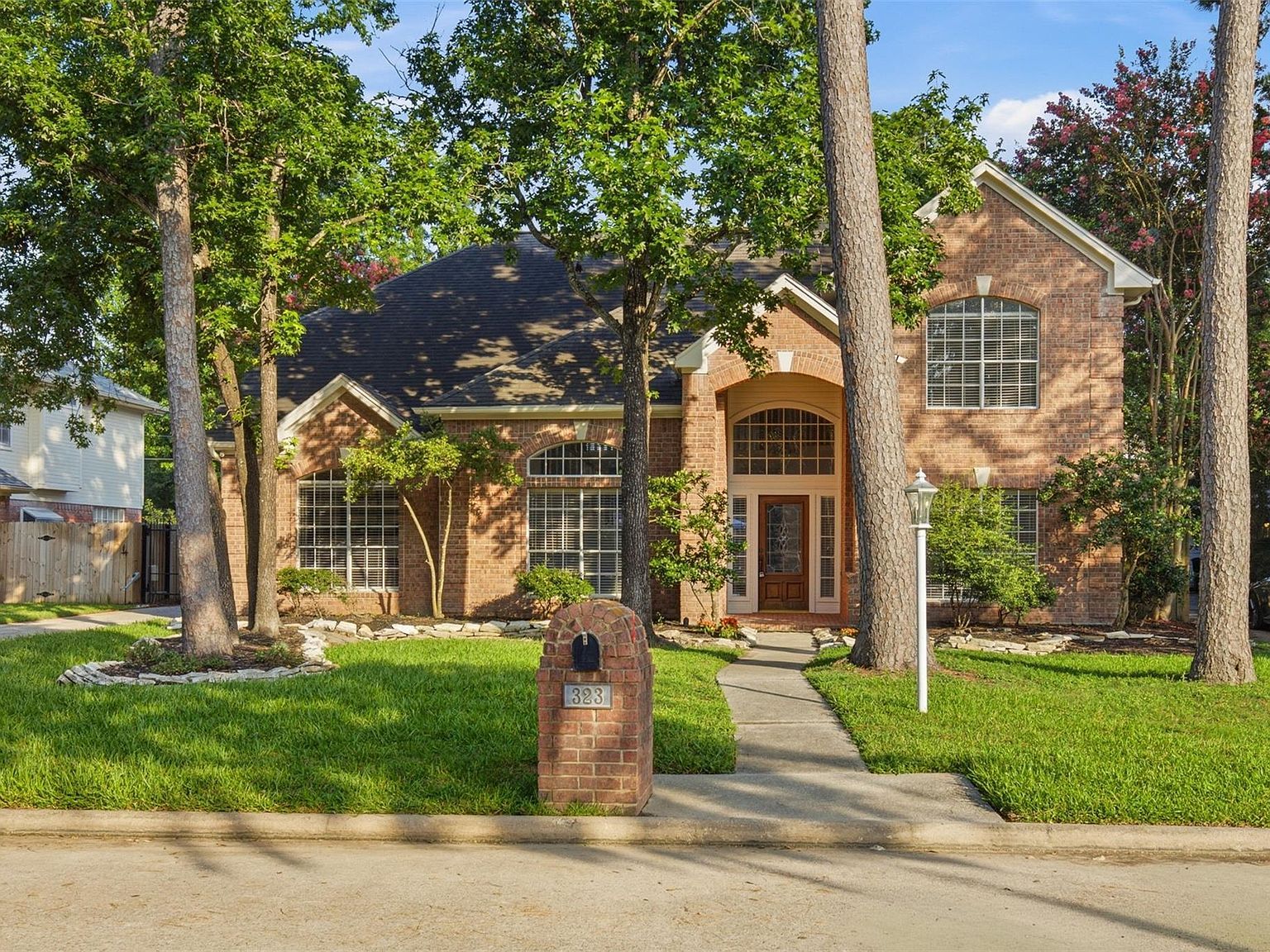 323 Magic Oaks Ct Spring, TX 77388 | Single Family